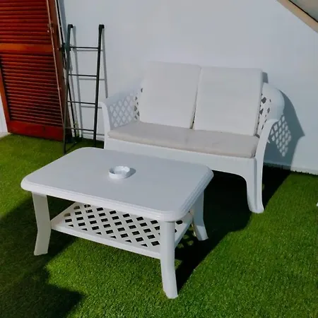 Soleil Con Piscina E Campo Da Tennis Condominiale 度假居