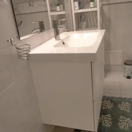 Soleil Con Piscina E Campo Da Tennis Condominiale בית נופש *