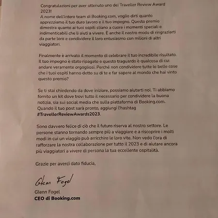 Con Piscina E Campo Da Tennis Condominiale *