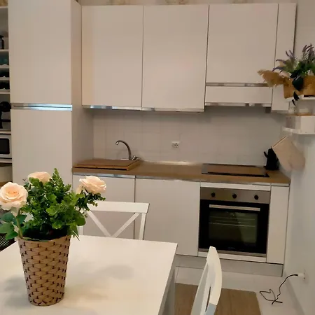 בית נופש Soleil Con Piscina E Campo Da Tennis Condominiale *
