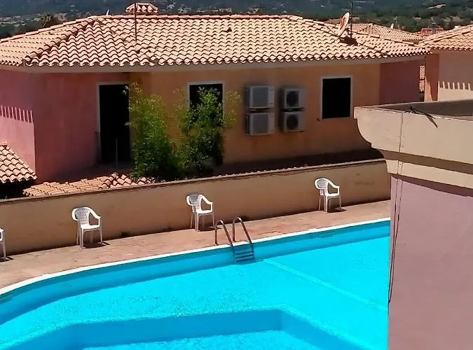 Soleil Con Piscina E Campo Da Tennis Condominiale Semesterbostad *